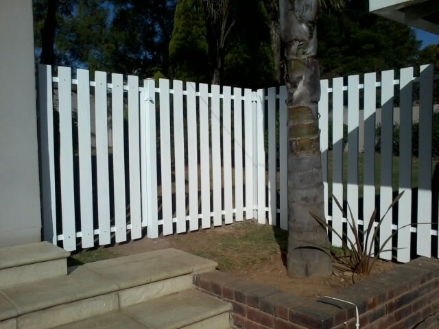 Machined Pine Fence - Painted White