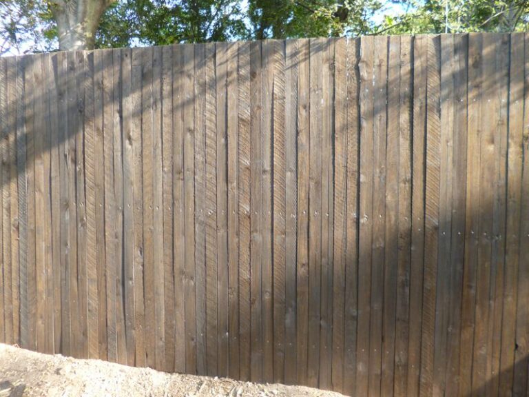 Wooden Fence-Capping